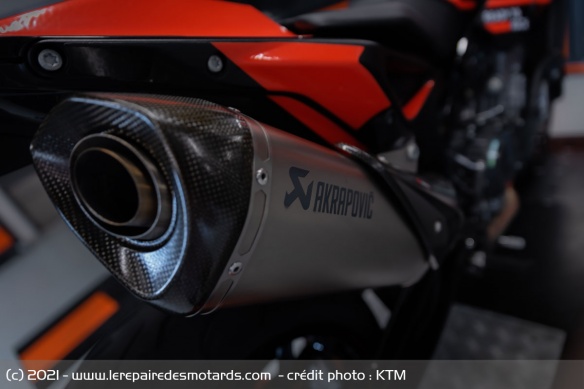La Black Tech3 Limited Edition reçoit un silencieux Akrapovic