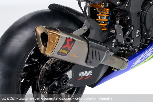Yamaha R1 GYTR VR46 Tribute
