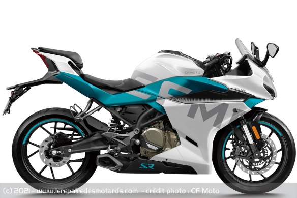 Sportive CF Moto 300 SR Sportive CF Moto 300 SR
