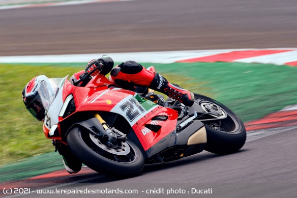 Ducati Panigale V2 Bayliss