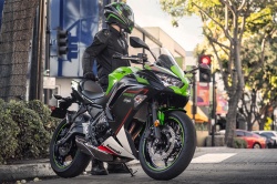 Sportive Kawasaki Ninja 650 2022