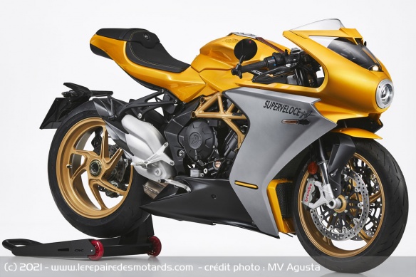 Sportive MV Agusta Superveloce