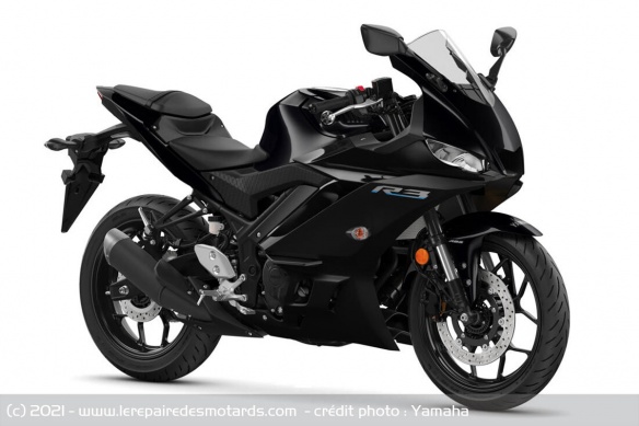 Sportive Yamaha R3 2022 Black Sportive Yamaha R3 2022 Black