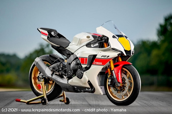 Yamaha R1 World GP 60th Anniversary Yamaha R1 World GP 60th Anniversary