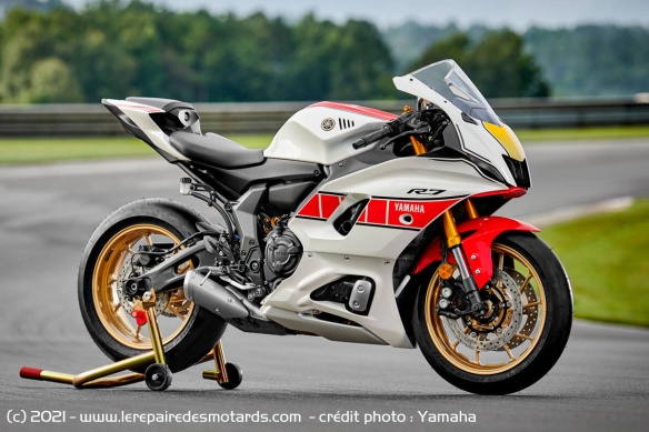 Yamaha R7 World GP 60th Anniversary Yamaha R7 World GP 60th Anniversary