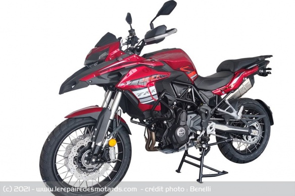 Benelli TRK 700 X Benelli TRK 700 X