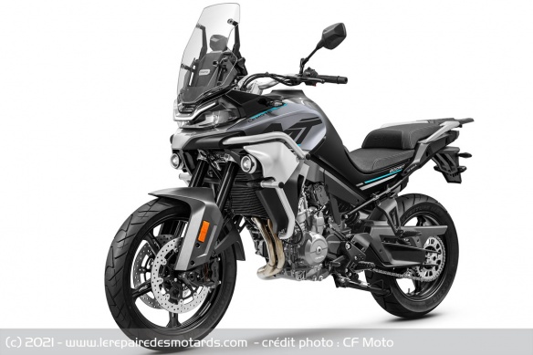 CF Moto 800MT Sport CF Moto 800MT Sport