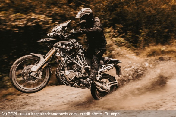 Triumph promet un trail plus puissant et plus léger