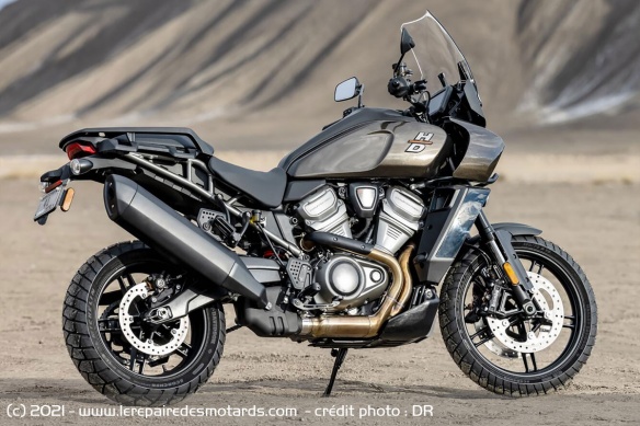 Le Scorcher Adventure a été développé spécifiquement pour la Pan America 1250 Le Scorcher Adventure a été développé spécifiquement pour la Pan America 1250