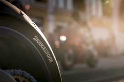Bridgestone vise 100% de pneus durables