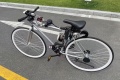 Un vélo autonome auto stabilisé