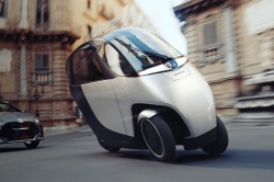 Nimbus Halo, la voiture-scooter électrique