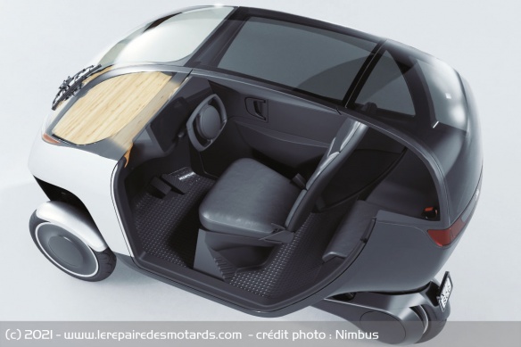 Le Halo promet une vitesse de pointe de 80 km/h et une autonomie de 126 km Le Halo promet une vitesse de pointe de 80 km/h et une autonomie de 126 km