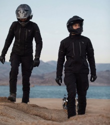 Triumph lance son e-shop pour l'équipement moto