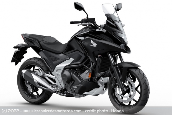 Honda NC750X 2023