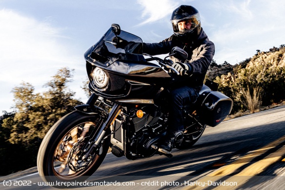 Harley-Davidson Low Rider ST Harley-Davidson Low Rider ST
