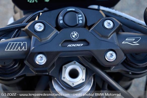 Support de guidon de la BMW M 1000 R