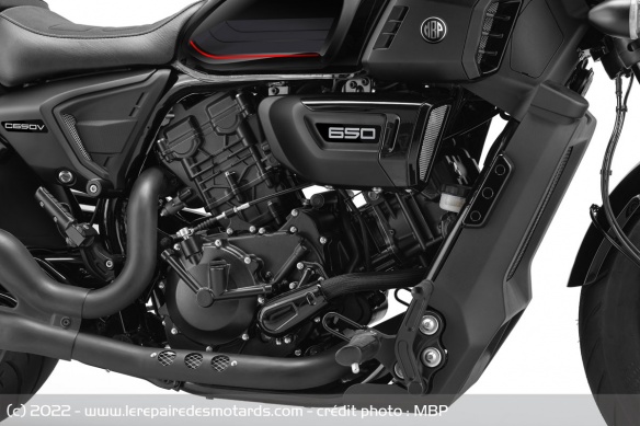 Le moteur délivre 69,3 ch et 62 Nm Le moteur délivre 69,3 ch et 62 Nm