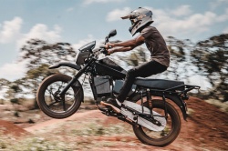 Une moto pour électrifier l'Afrique