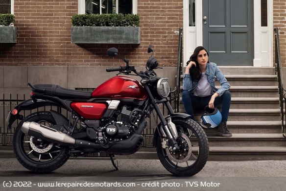 Moto TVS Ronin SS Moto TVS Ronin SS
