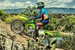 Motocross Kawasaki KLX140R, F et L