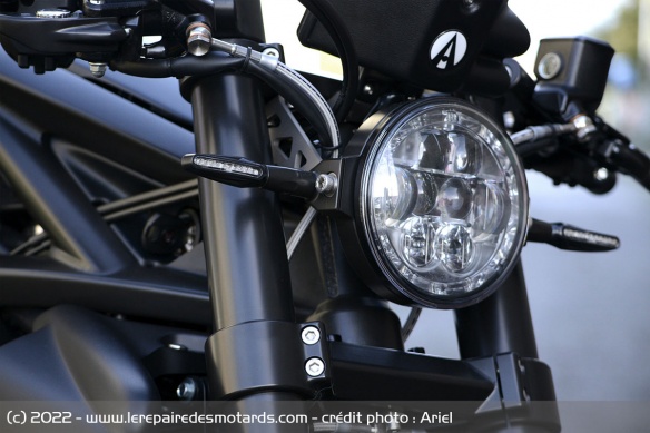 Roadster Ariel Ace Black Edition Roadster Ariel Ace Black Edition