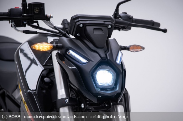 Le phare à LED de la Voge 125R Le phare à LED de la Voge 125R