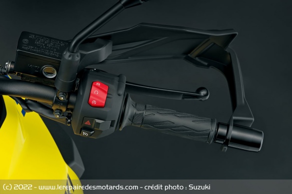 Accélérateur de la Suzuki V-Strom 1050 DE