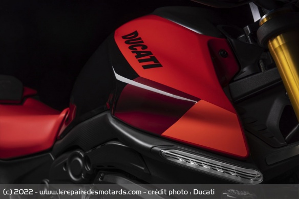 Réservoir de la Ducati Monster SP