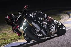 Roadsters Ducati Streetfighter V4 et V4 S 2023