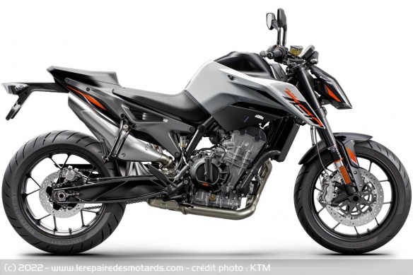 Roadster KTM 790 Duke 2022 Roadster KTM 790 Duke 2022