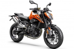 KTM relance la 790 Duke