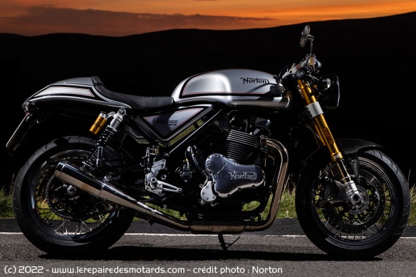 Roadster Norton Commando 961 Café Racer