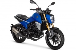 Roadster Peugeot PM-01 300