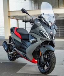 Scooter Aprilia SR Max 250 HPE