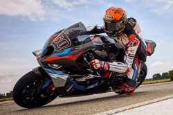 Sportive BMW M 1000 RR 2023