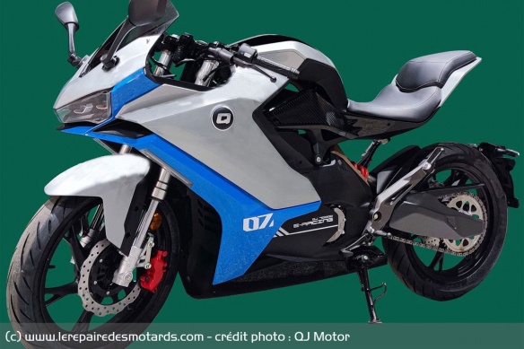 Le concept QJ7000D vu l'an dernier Le concept QJ7000D vu l'an dernier