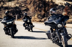 Tourings Harley-Davidson Street Glide ST et Road Glide ST