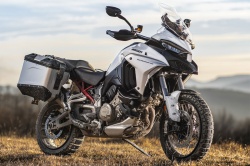 Trail Ducati Multistrada V4 S 2022