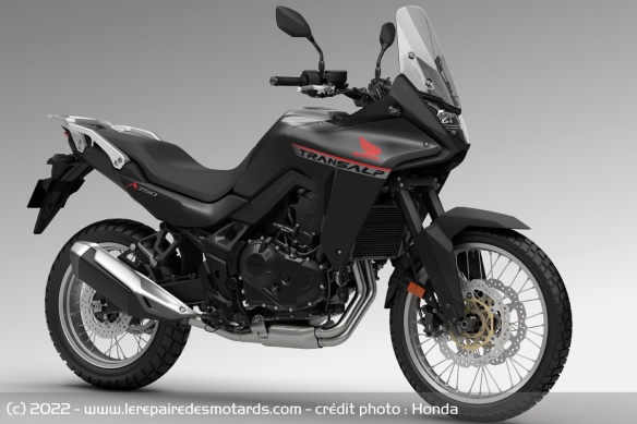 Trail Honda XL750 Transalp noir métallique Matte Ballistic