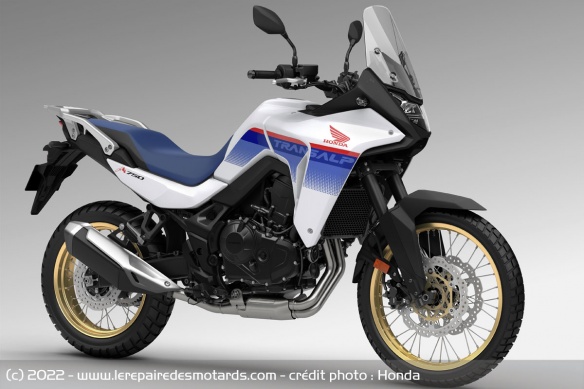 Trail Honda XL750 Transalp tricolore Ross White