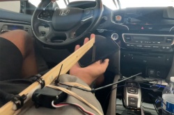 Un système radical anti-téléphone au volant