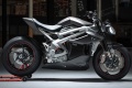 moto lectrique Triumph prte  rouler
