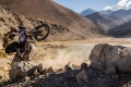 Une Yamaha Ténéré 700 à 00 m