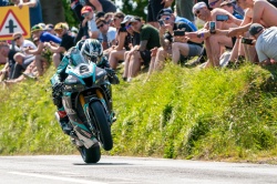 Tourist Trophy : Dunlop égale McGuinness - Crédit photo : IOMTT