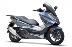 Silencieux Honda Forza 350 par SC-Project