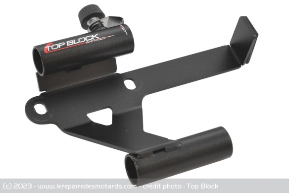 Le support d'antivol U Top Block pour Honda CB750 Hornet Le support d'antivol U Top Block pour Honda CB750 Hornet