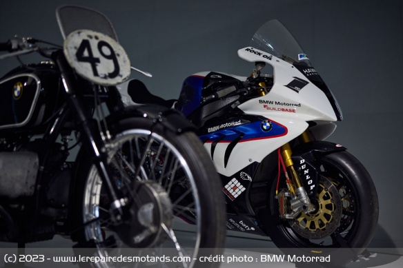 Les sportives BMW du Tourist Trophy ont bien changer en l'espace de 75 ans Les sportives BMW du Tourist Trophy ont bien changer en l'espace de 75 ans