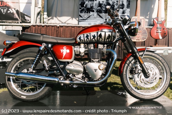 La prépa de Triumph T120 moderne qui sera vendue aux enchères pour la bonne cause