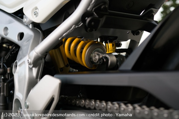L'amortisseur KYB de la Yamaha XSR900 GP